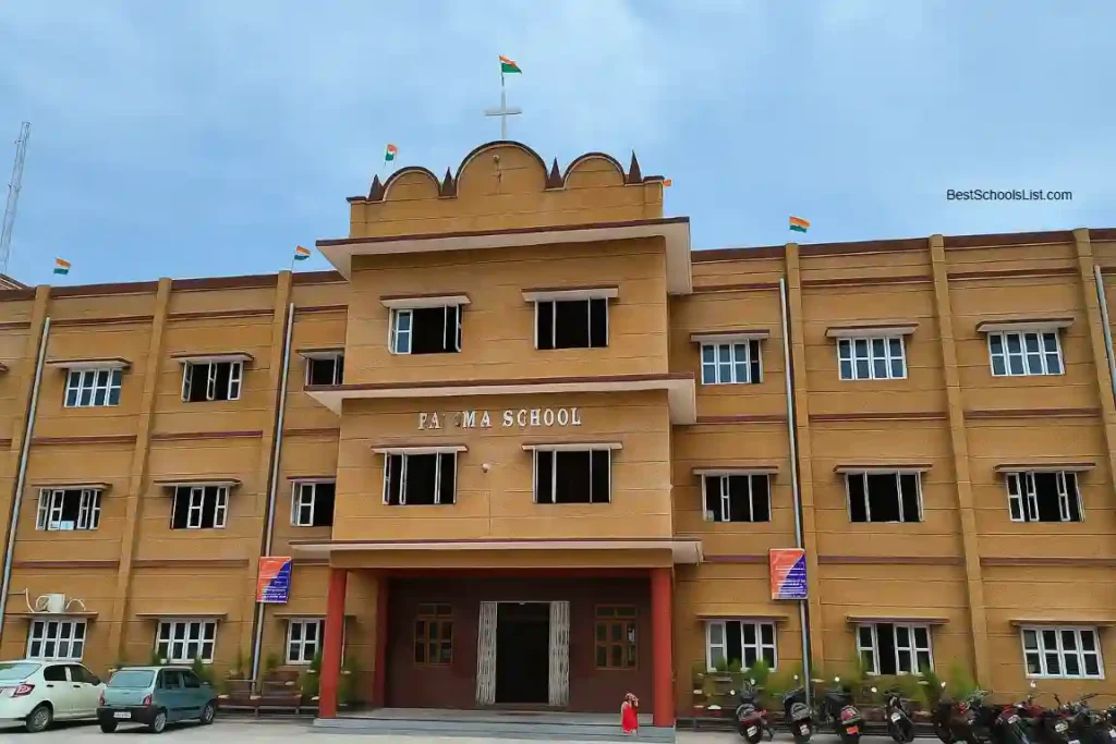 Fatima School, Balrampur, fatima school in balrampur
